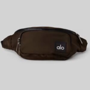 NWOT ALO Yoga Dark Brown Belt Bag